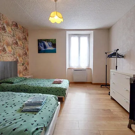 Casa vacanze Awesome In Sauze-entre-bois With Wifi